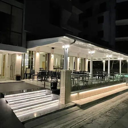 酒店 Ergi