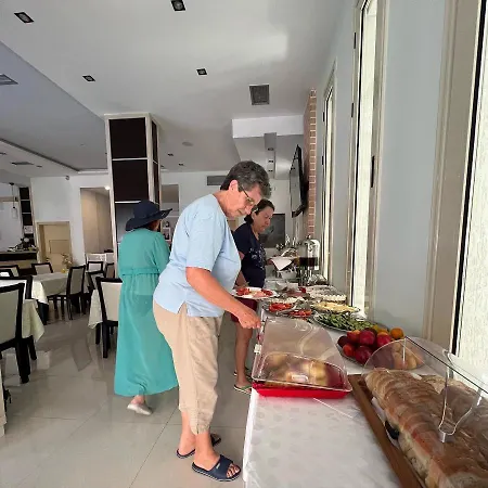 Ergi 酒店