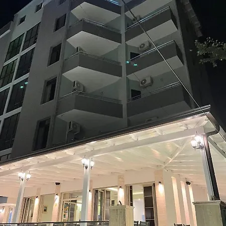 Ergi 酒店 Durrës
